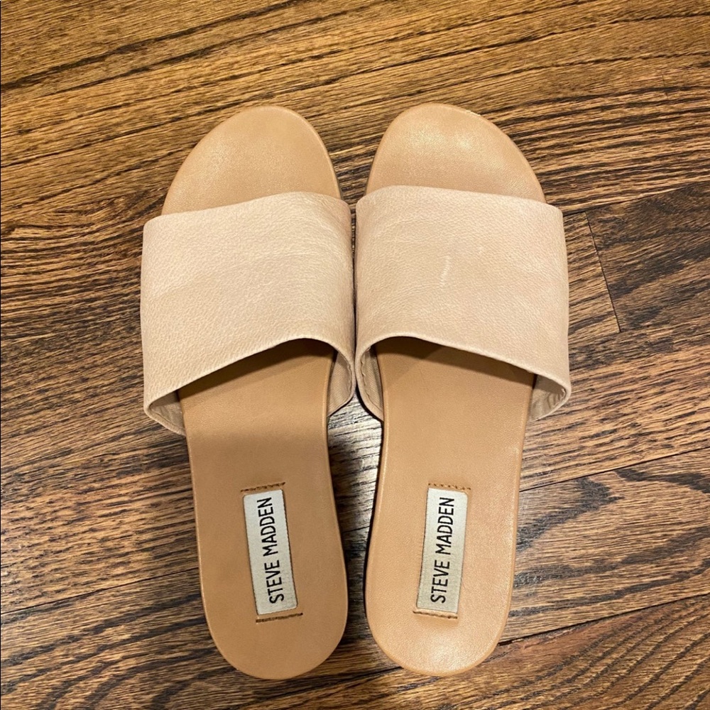 Steve Madden sandal